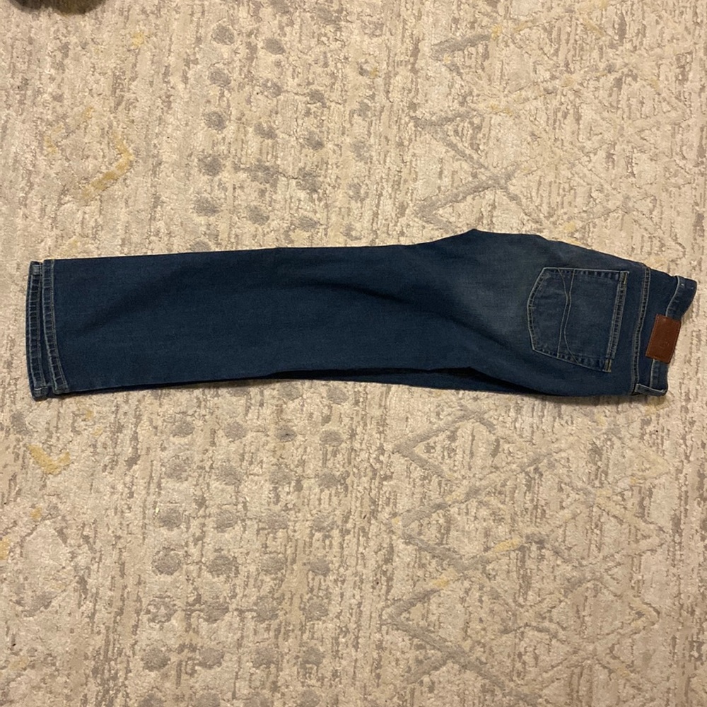 Hollister jeans.